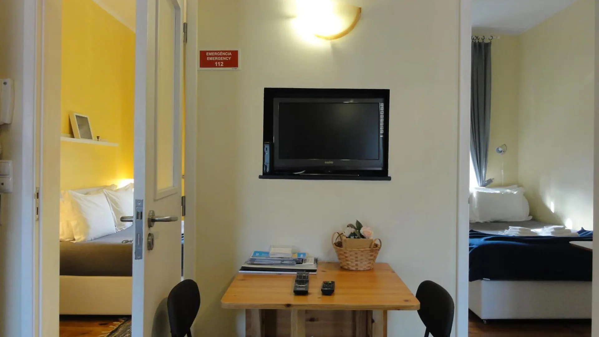Santa Barbara Apartment Lisboa 0*,  البرتغال